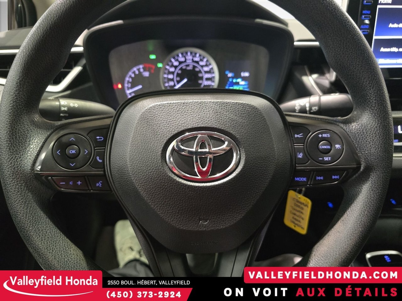 2020 Toyota Corolla LE-16
