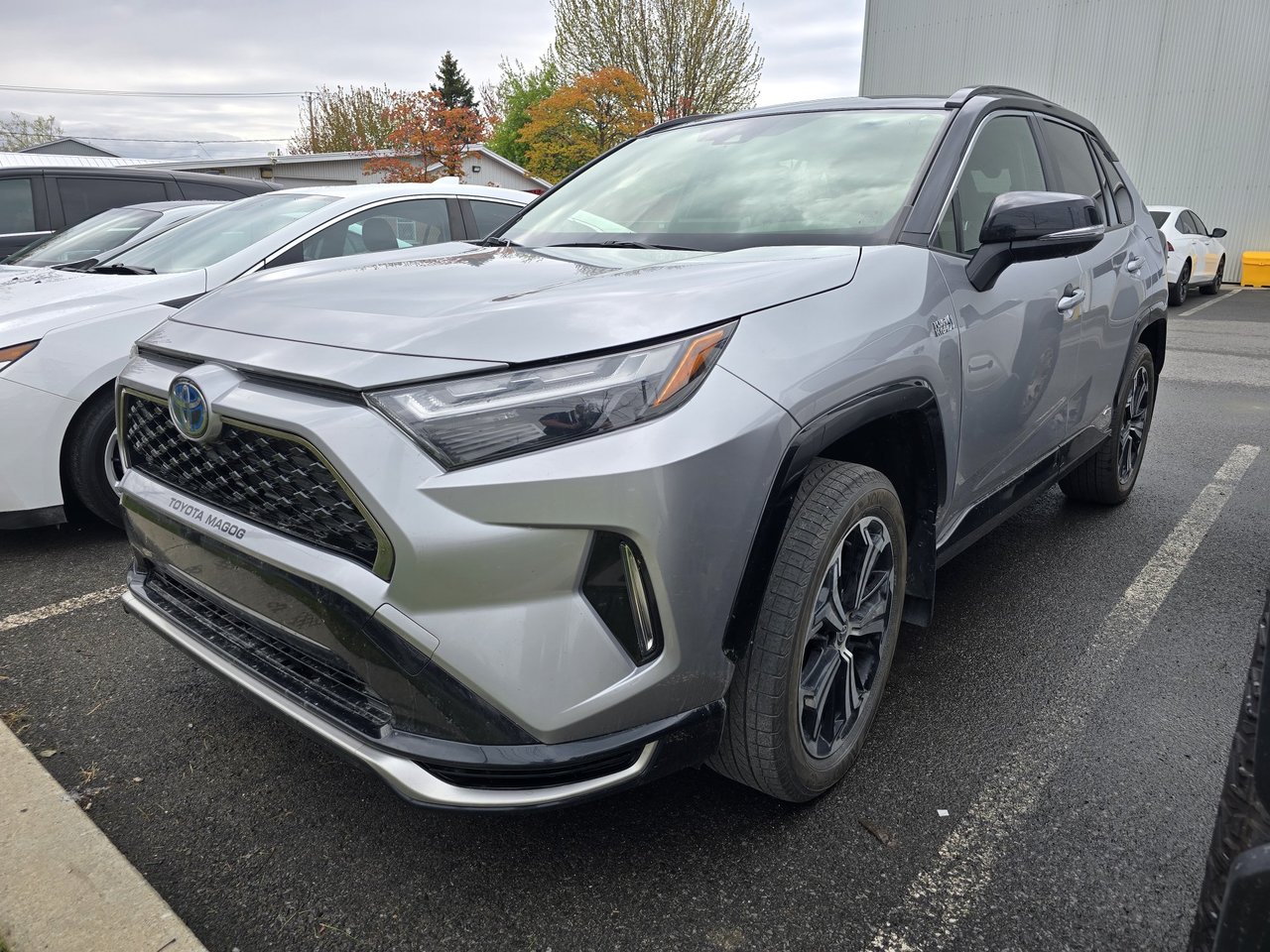 2023 Toyota RAV4 Prime XSE 68KM AUTONOMIE ELECTRIQUE-0