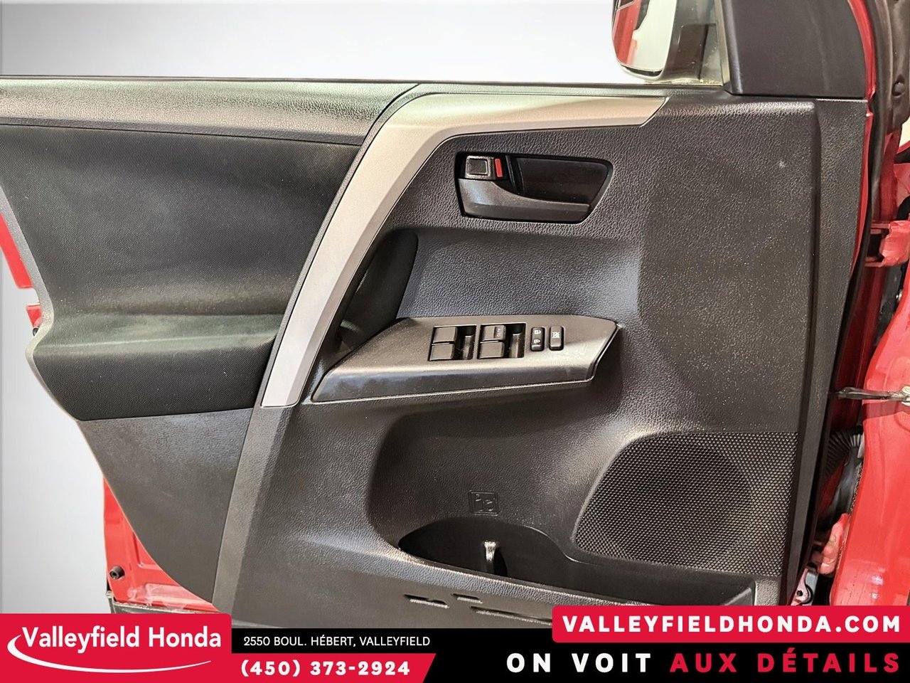 Toyota RAV4 LE AWD IMPECCABLE 2017-14