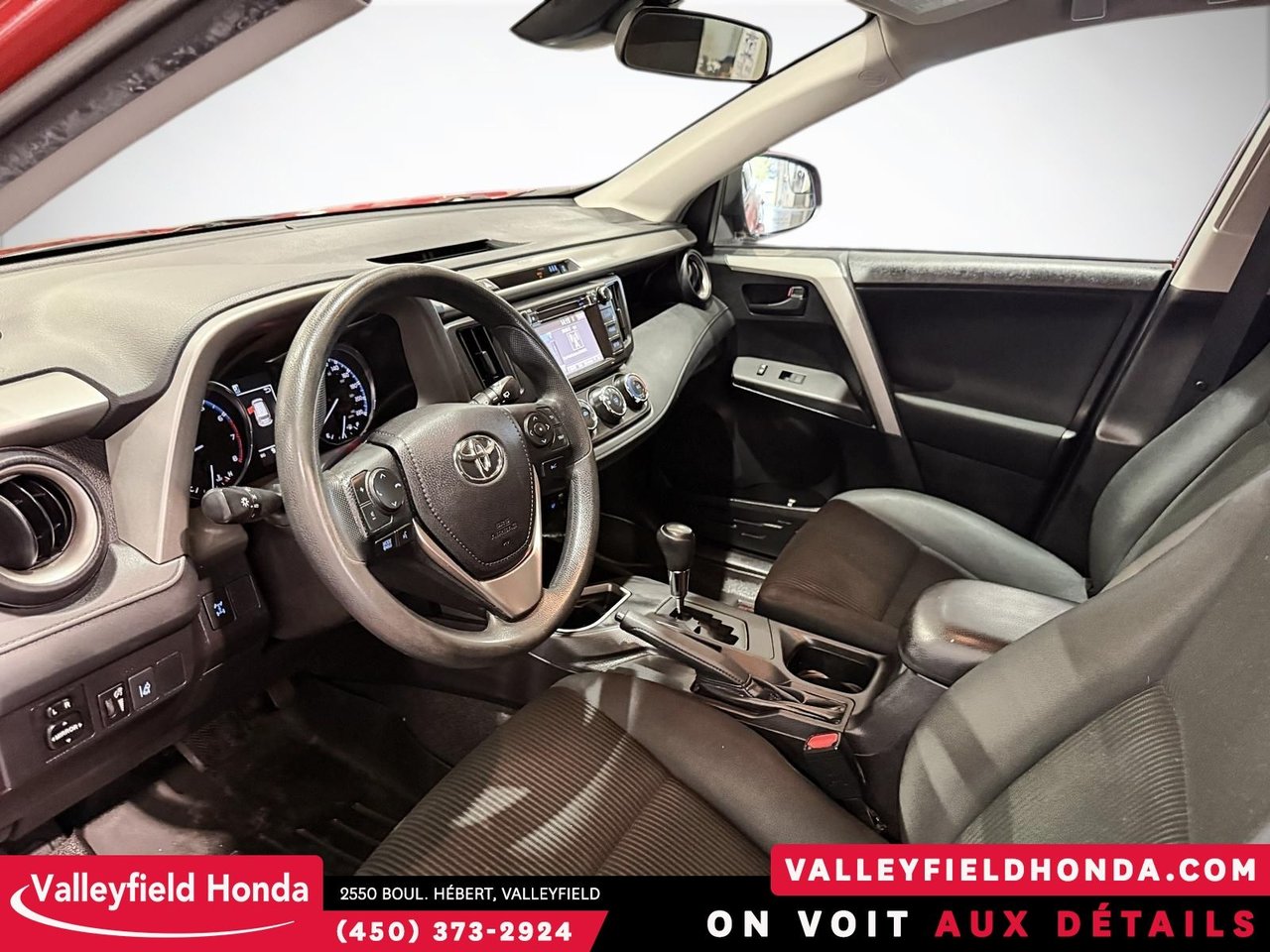 Toyota RAV4 LE AWD IMPECCABLE 2017-11