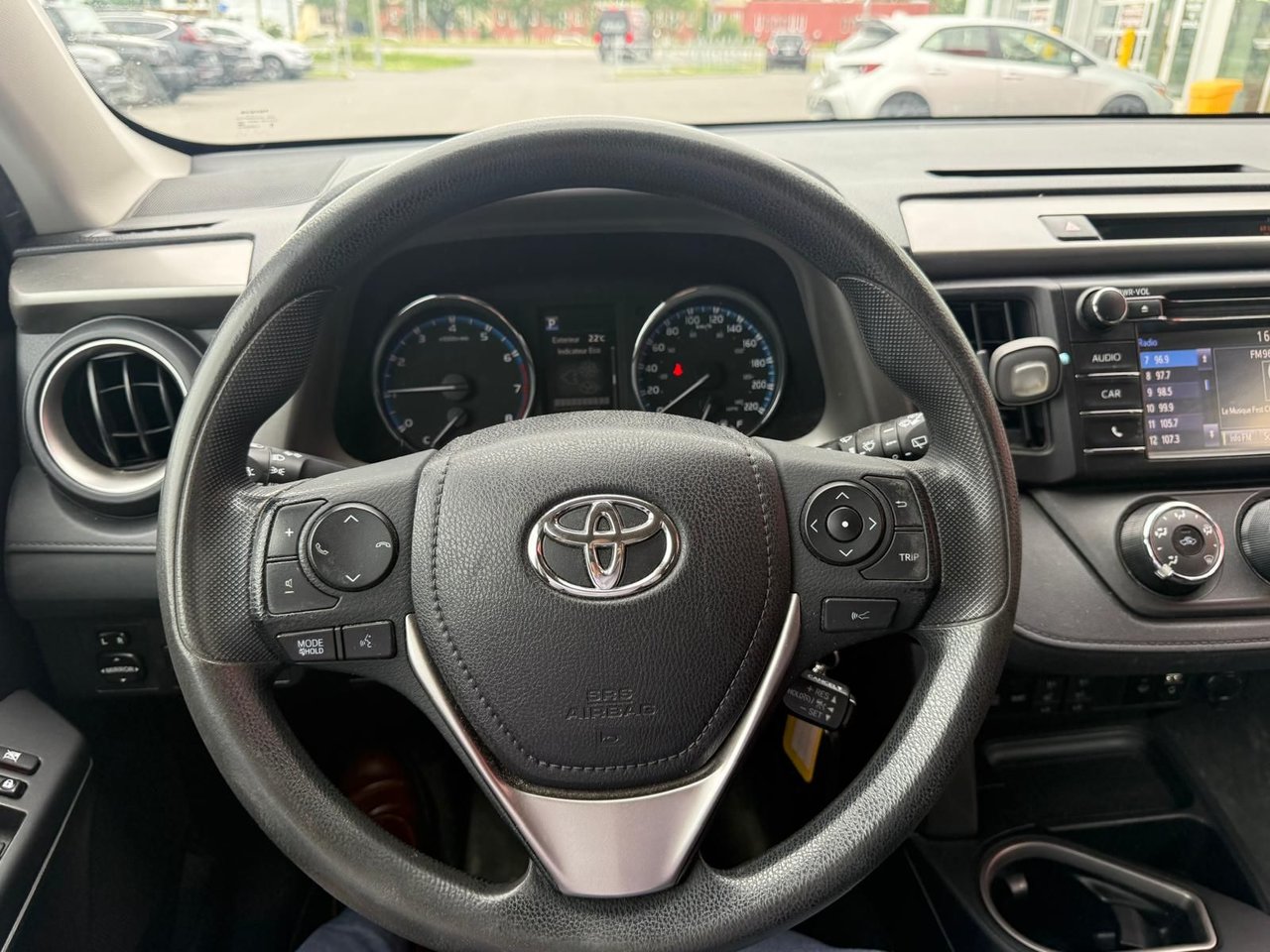 2017 Toyota RAV4 LE-9