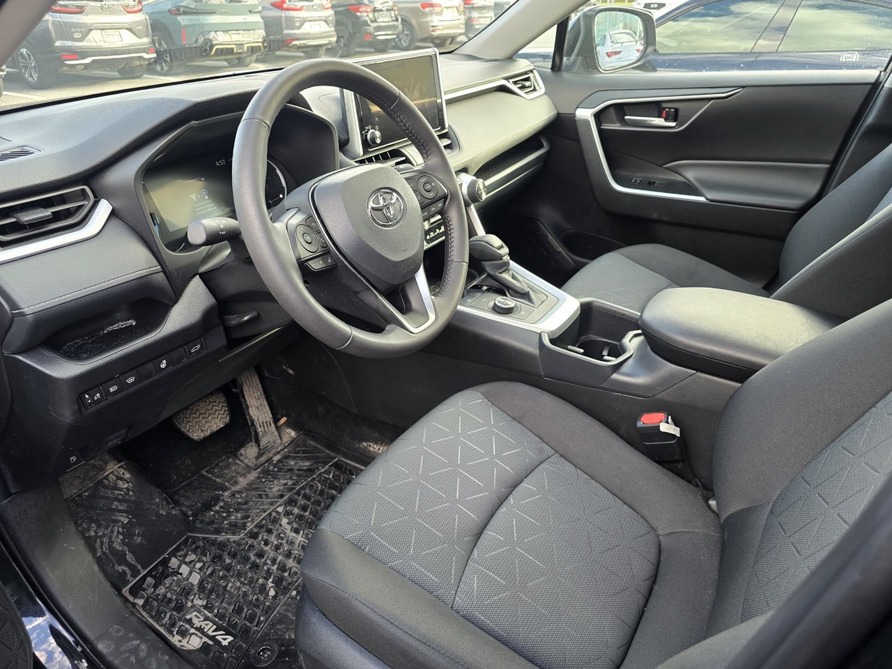 2025 Toyota RAV4 Hybrid XLE COMME NEUF ! BAS KM-5