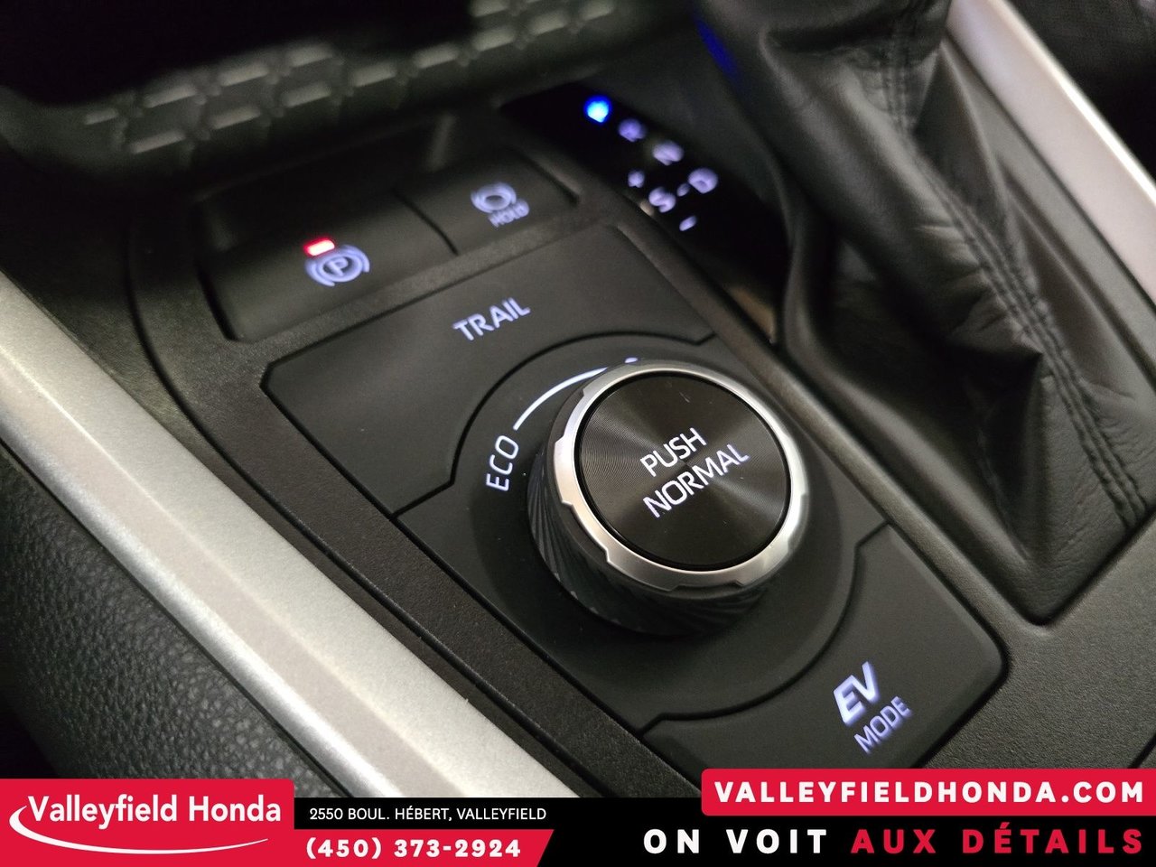 2025 Toyota RAV4 Hybrid XLE COMME NEUF ! BAS KM-32
