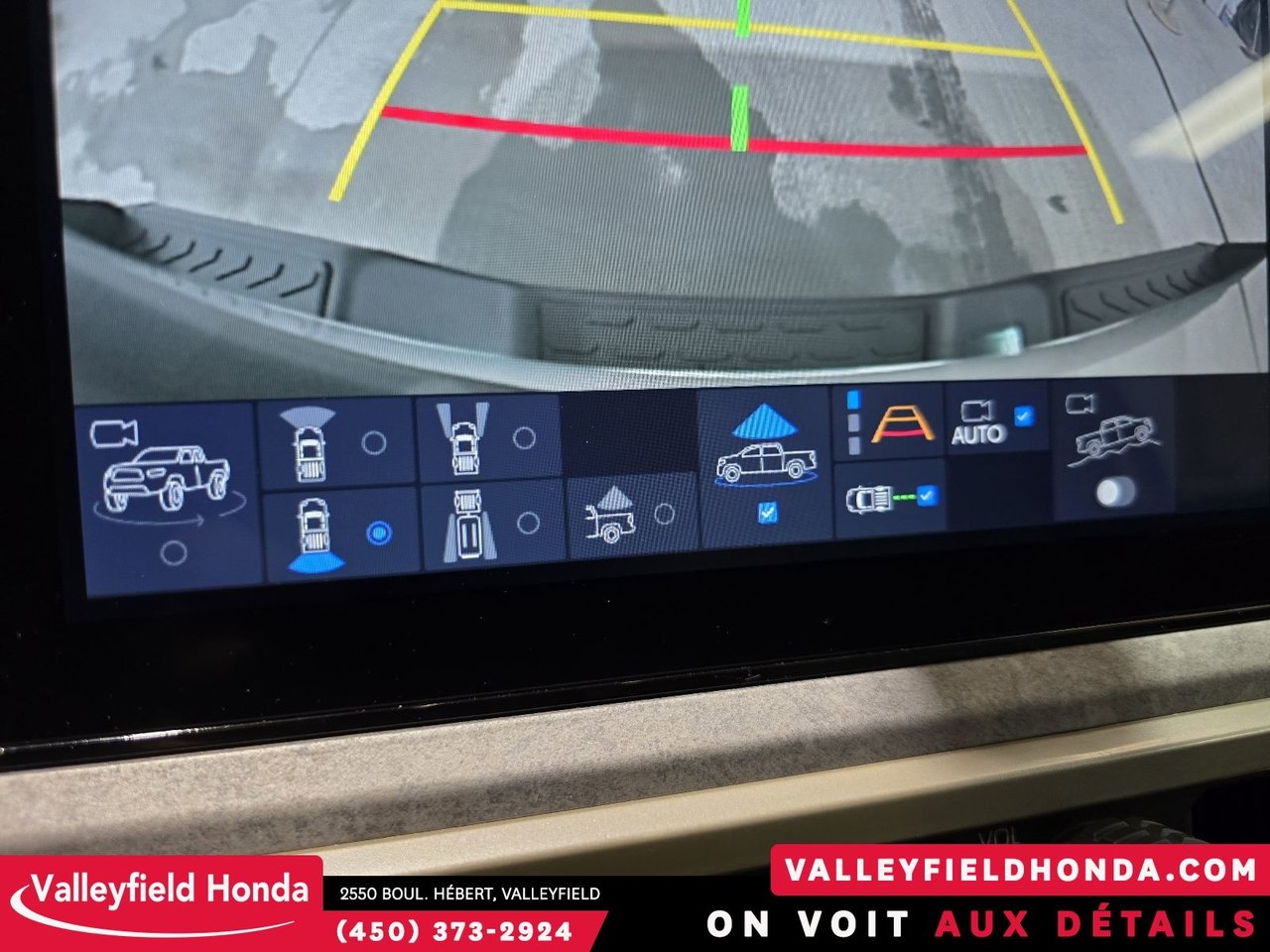 Toyota Tacoma Trailhunter Hybrid OFF ROAD 2025-38