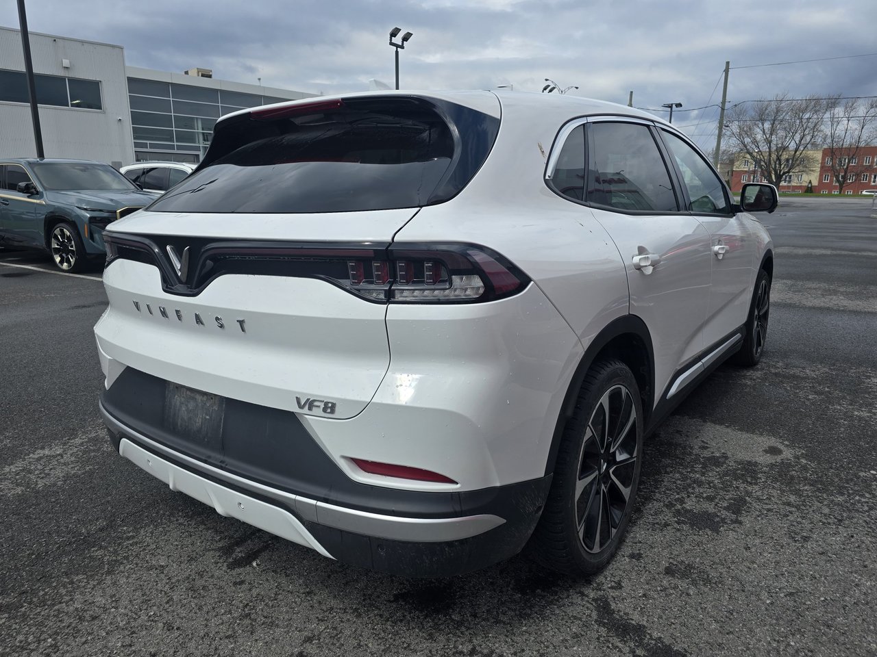 VinFast VF 8 Plus TOUT ÉQUIPÉ! 2023-5