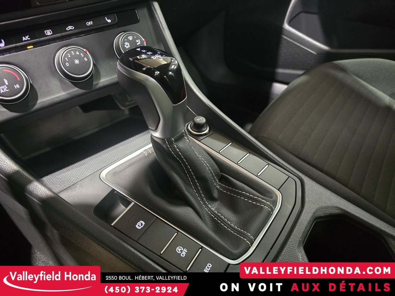 Volkswagen Jetta Trendline + BANC CHAUFFANT - CARPLAY 2024-21