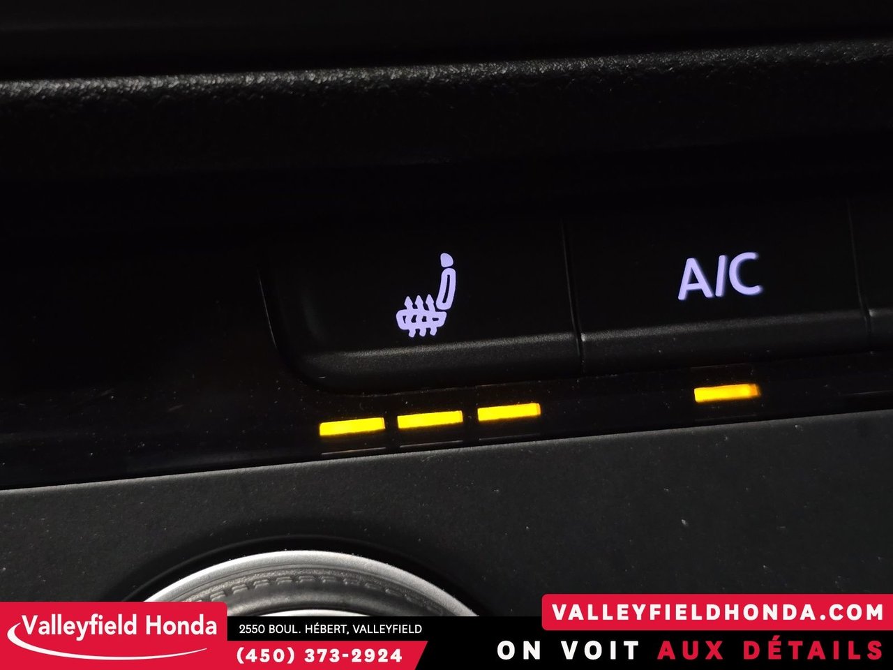 Volkswagen Jetta Trendline + BANC CHAUFFANT - CARPLAY 2024-22