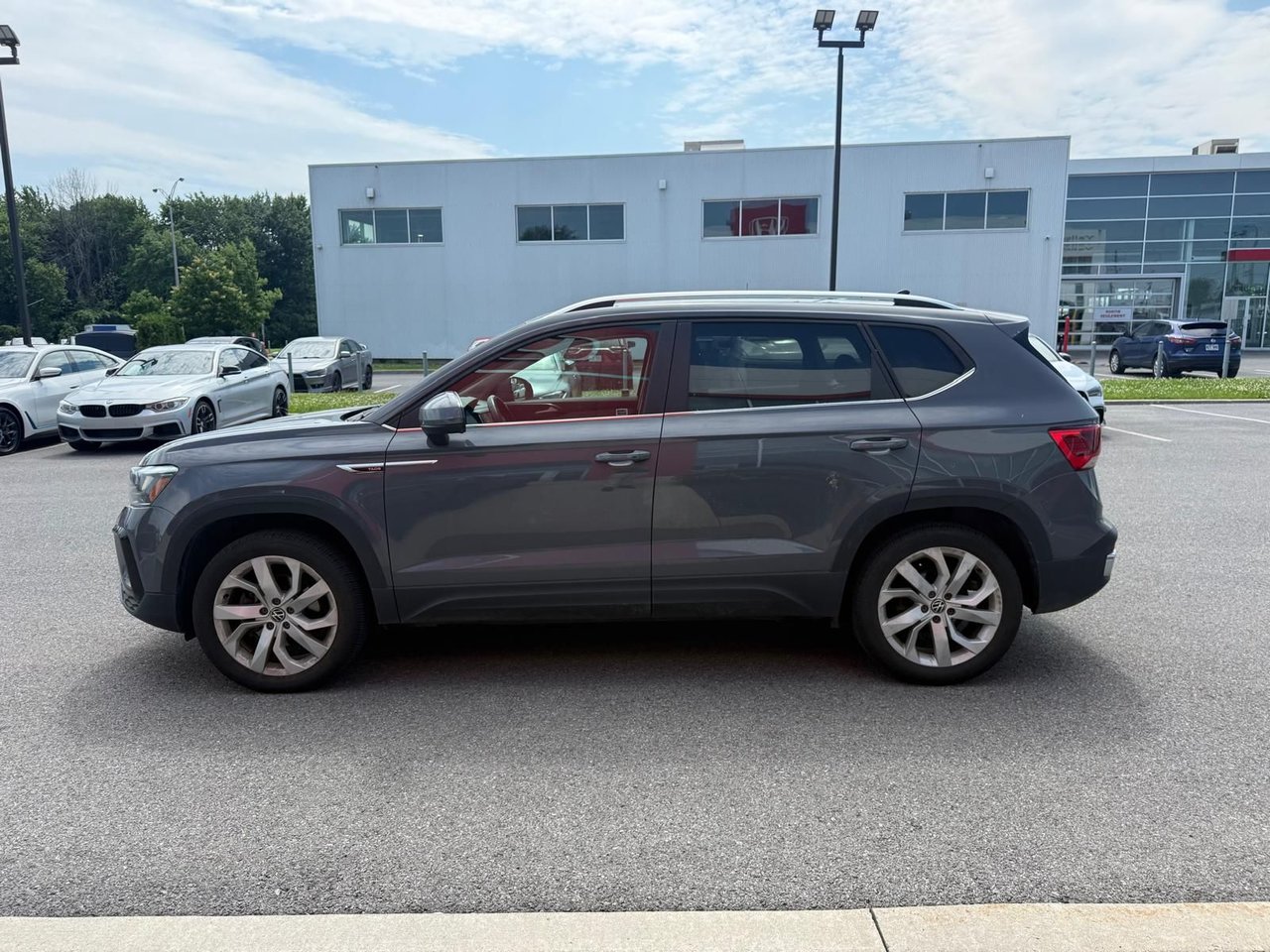 Volkswagen Taos Comfortline 2022-1