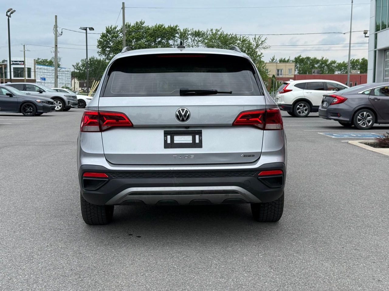 2024 Volkswagen Taos Trendline-5