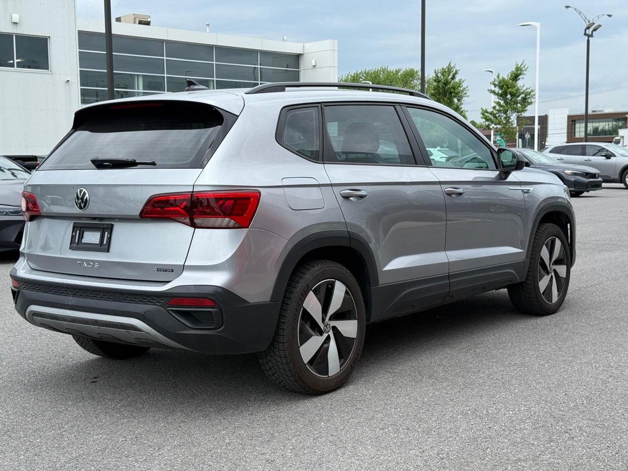 2024 Volkswagen Taos Trendline-4