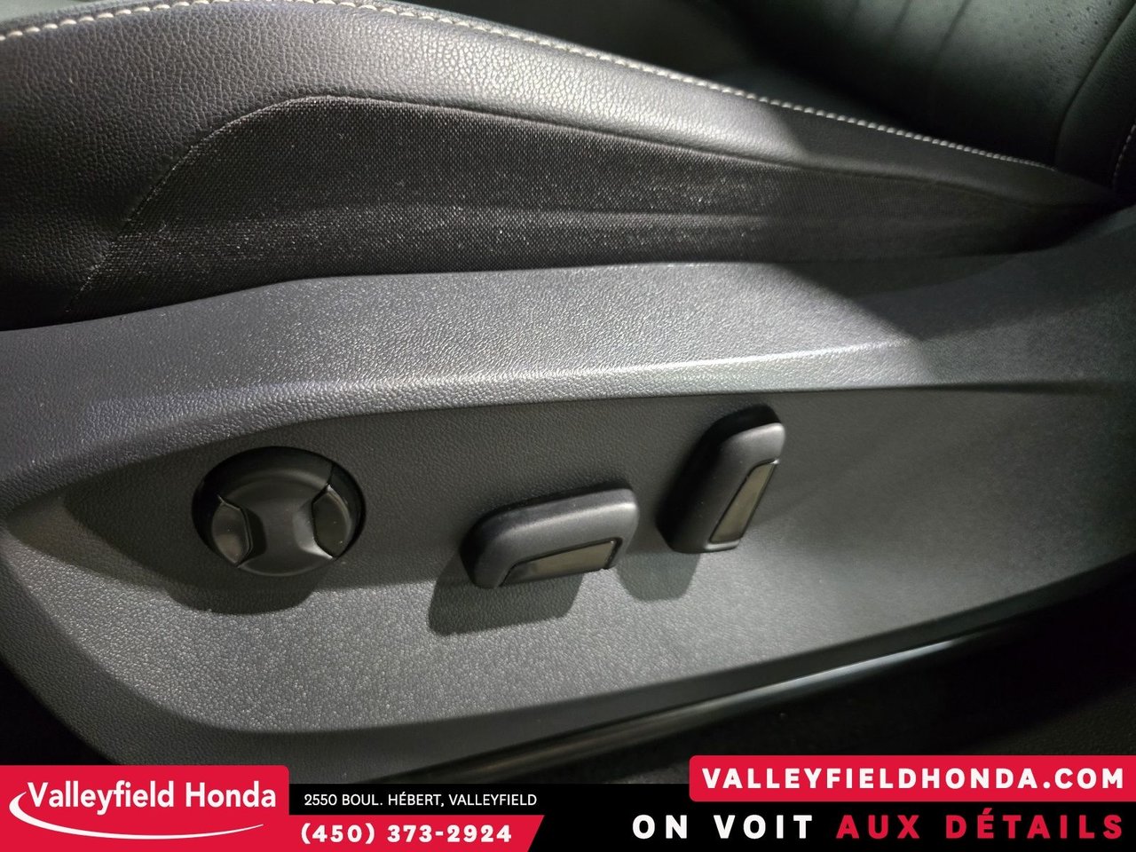 Volkswagen Tiguan Comfortline 4MOTION - CUIR - IMPECCABLE 2023-15