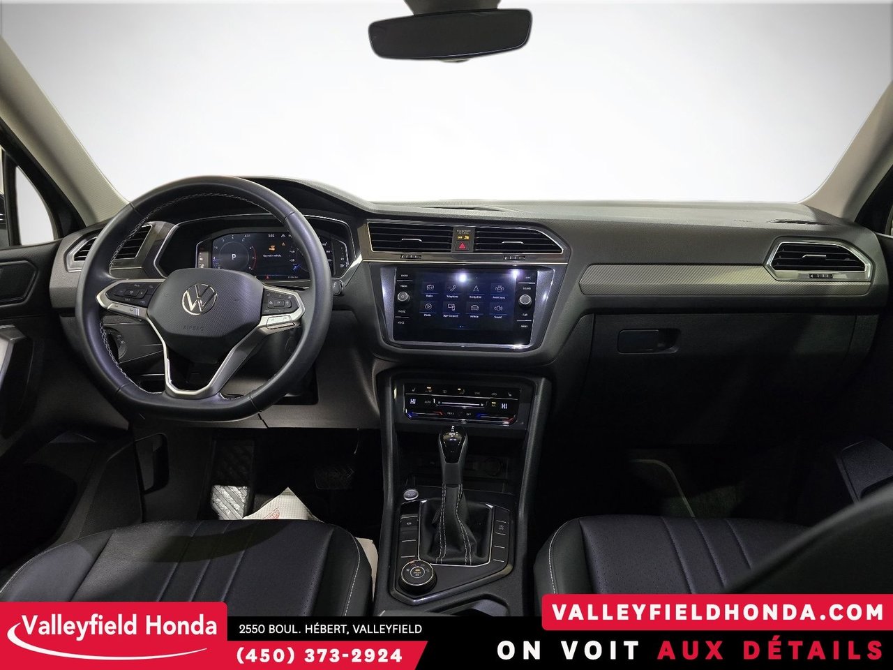 Volkswagen Tiguan Comfortline 4MOTION - CUIR - IMPECCABLE 2023-13