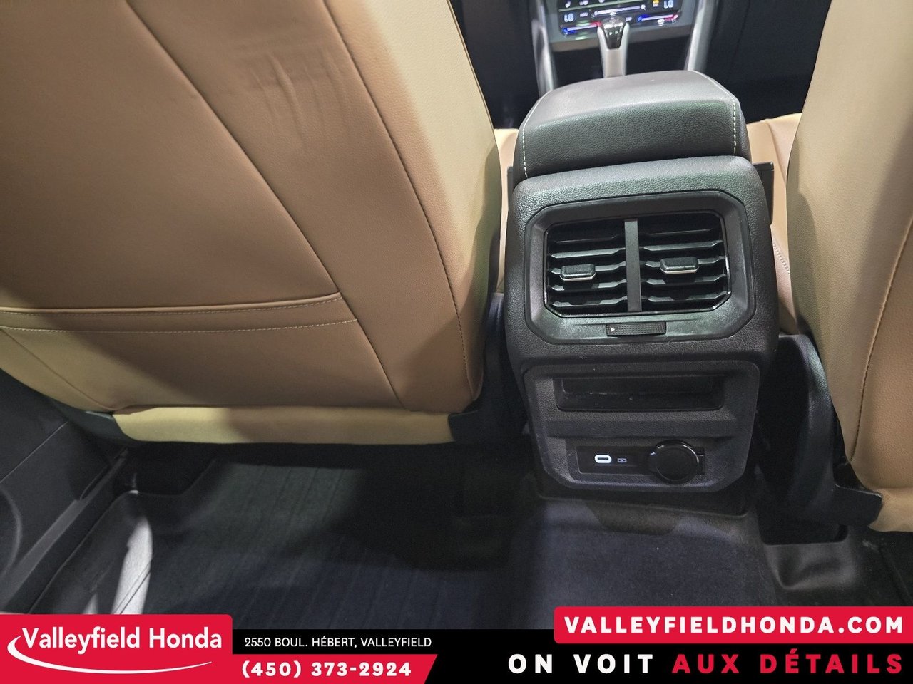 2024 Volkswagen Tiguan Comfortline R-Line Black Edition-16