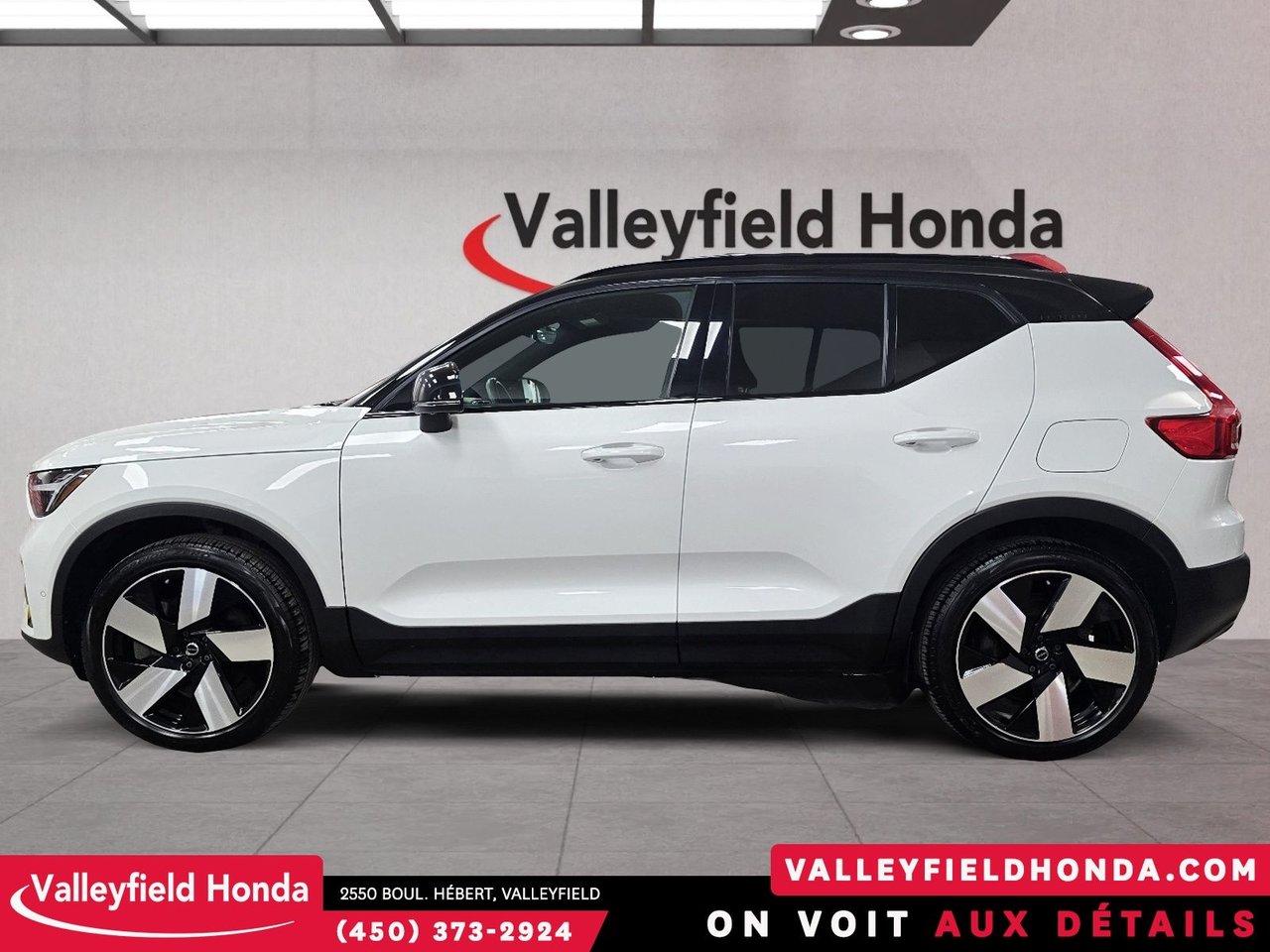 2024 Volvo XC40 Recharge Pure Electric Ultimate ULTRA 402HP AWD-9