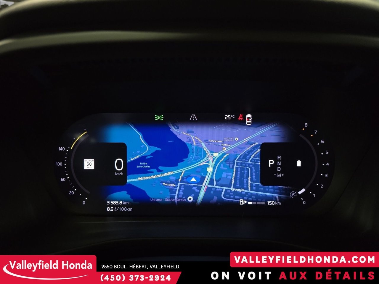 2023 Volvo XC40 Ultimate Dark Theme-27