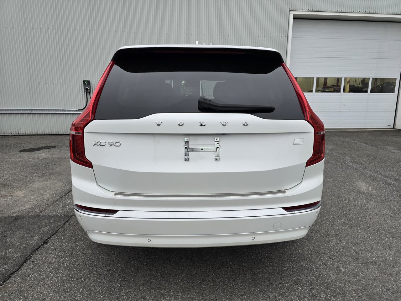 2024 Volvo XC90 Recharge T8 Plus Bright Theme PHEV-1