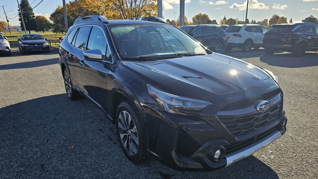 Subaru Outback Premier XT+cuir+toit+apple connect+caméra de recul 2023 TOUT EQUIPÉE, UN PROPRIO