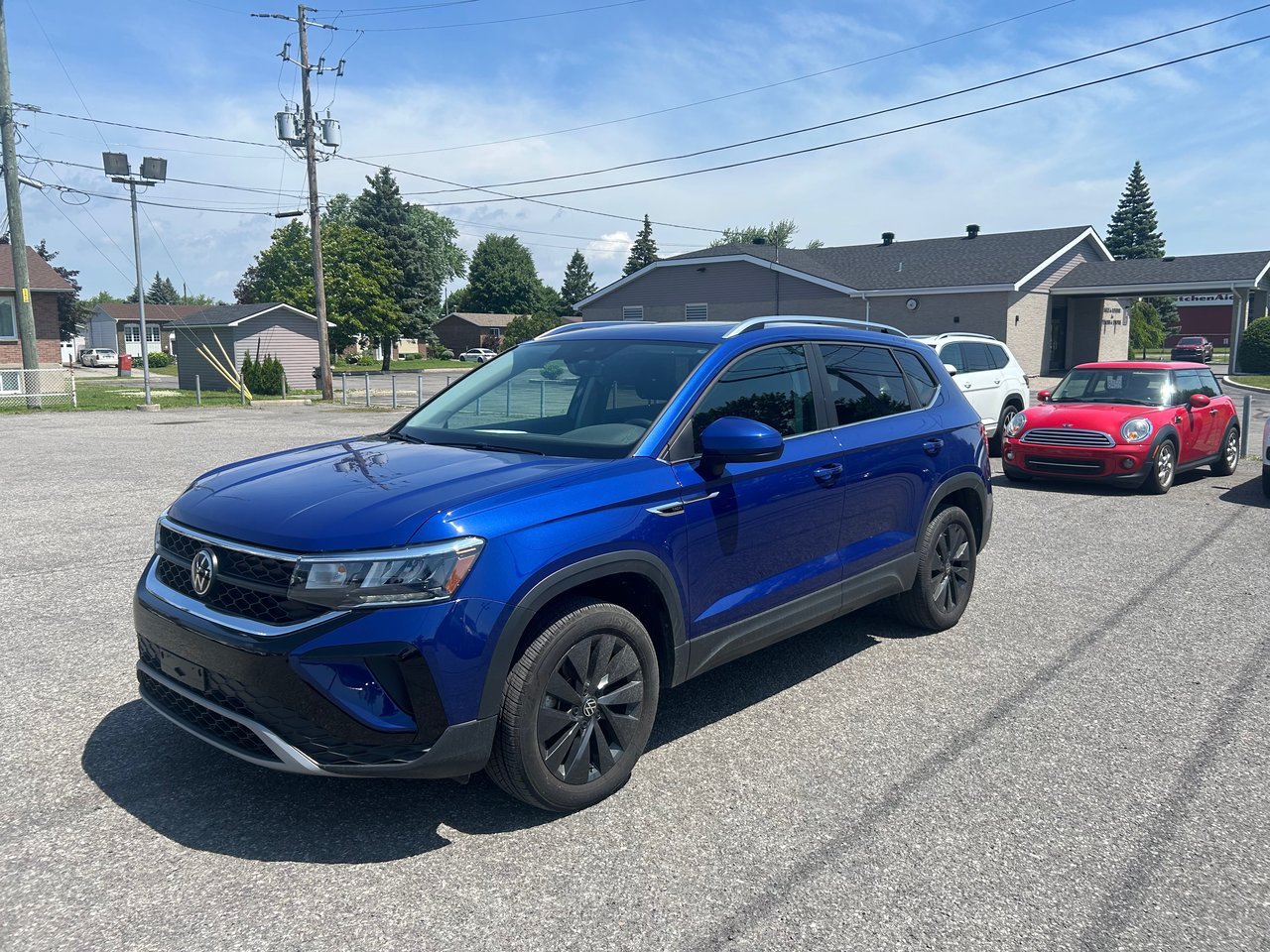 Volkswagen Taos Comfortline+apple connect+caméra de recul 2024