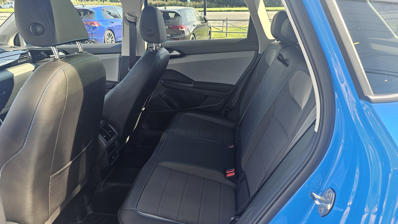 2024 Volkswagen Taos Comfortline Black Edition+TOIT PANO+4 MOTION *ACCIDENT FREE* 4MOTION