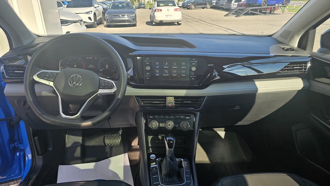 2024 Volkswagen Taos Comfortline Black Edition+TOIT PANO+4 MOTION *ACCIDENT FREE* 4MOTION