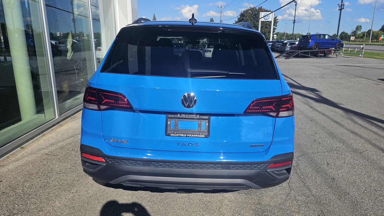 2024 Volkswagen Taos Comfortline Black Edition+TOIT PANO+4 MOTION *ACCIDENT FREE* 4MOTION