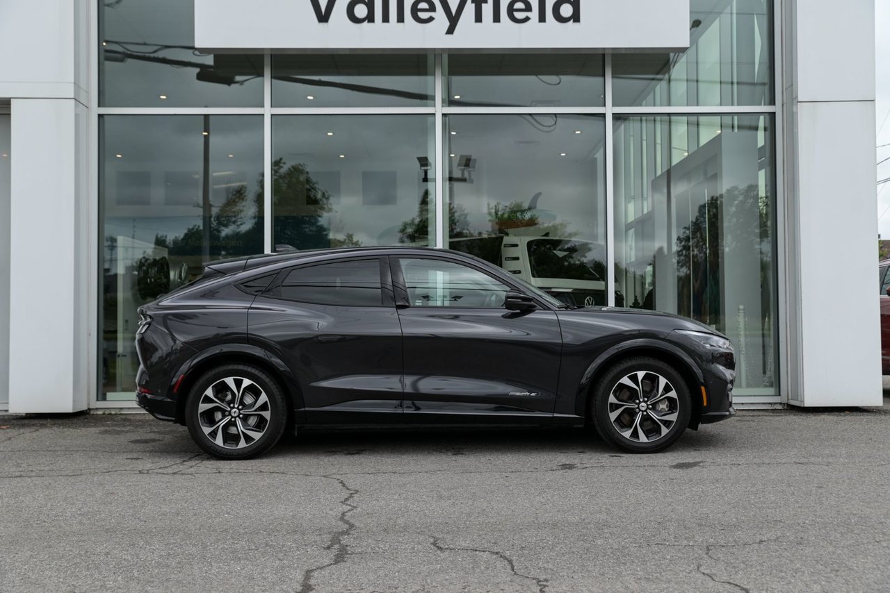 2022 Ford Mustang Mach-E Premium+TOIT PANO+APPLE CONNNECT+ANDROID+GPS *ACCIDENT FREE*