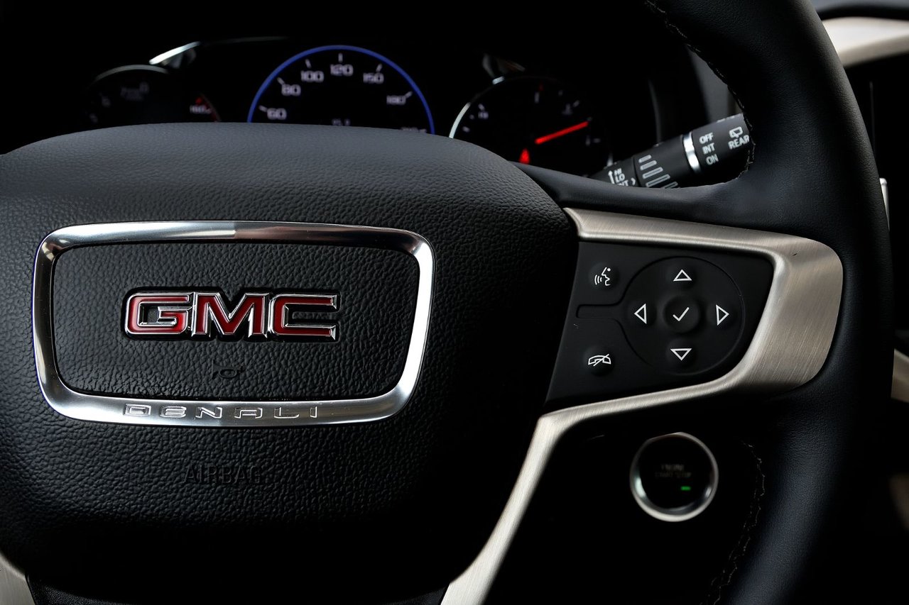 2024 GMC Terrain Denali+TOIT PANO+APPLE CONNECT+CUIR+GPS *ACCIDENT FREE*