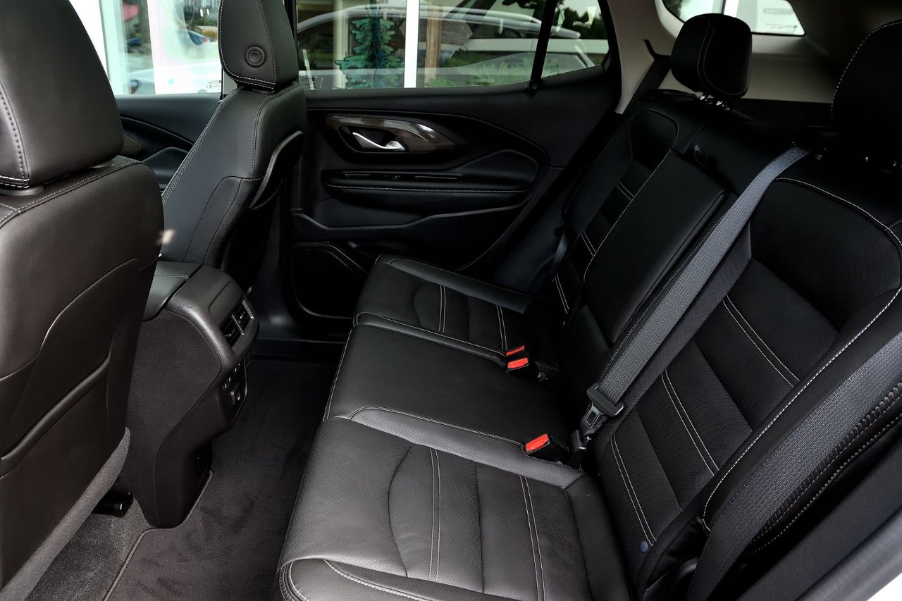 2024 GMC Terrain Denali+TOIT PANO+APPLE CONNECT+CUIR+GPS *ACCIDENT FREE*