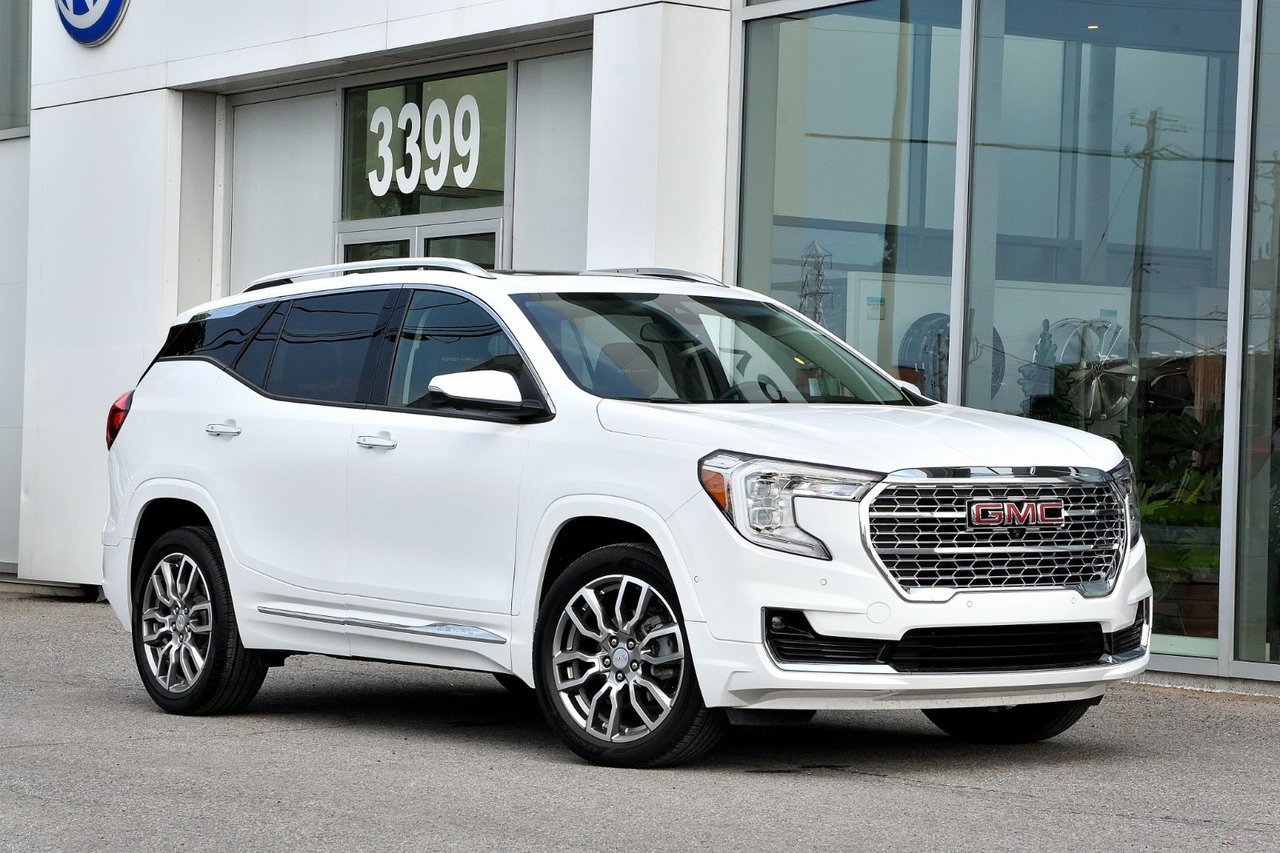 2024 GMC Terrain Denali+TOIT PANO+APPLE CONNECT+CUIR+GPS *ACCIDENT FREE*