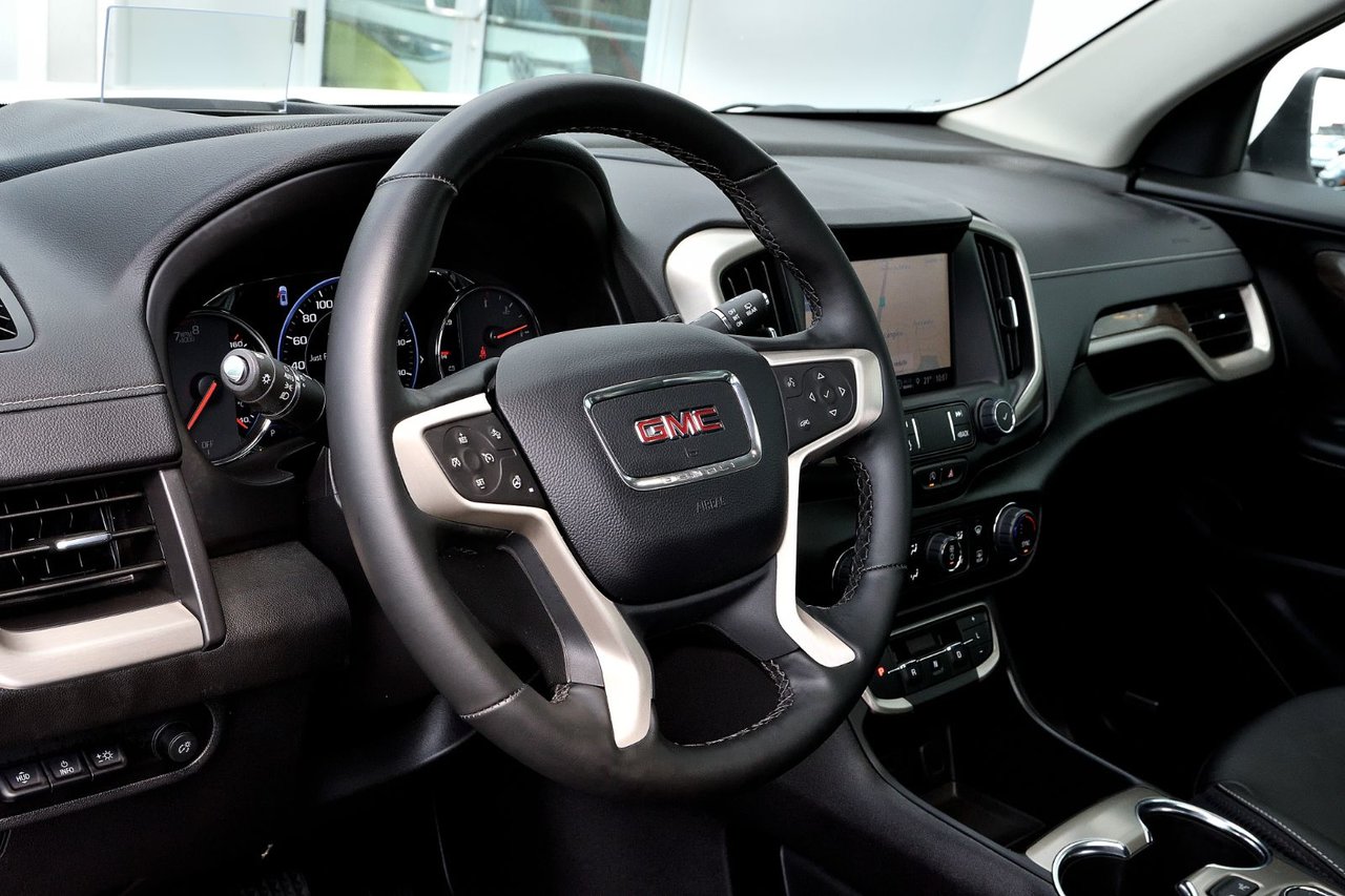 2024 GMC Terrain Denali+TOIT PANO+APPLE CONNECT+CUIR+GPS *ACCIDENT FREE*