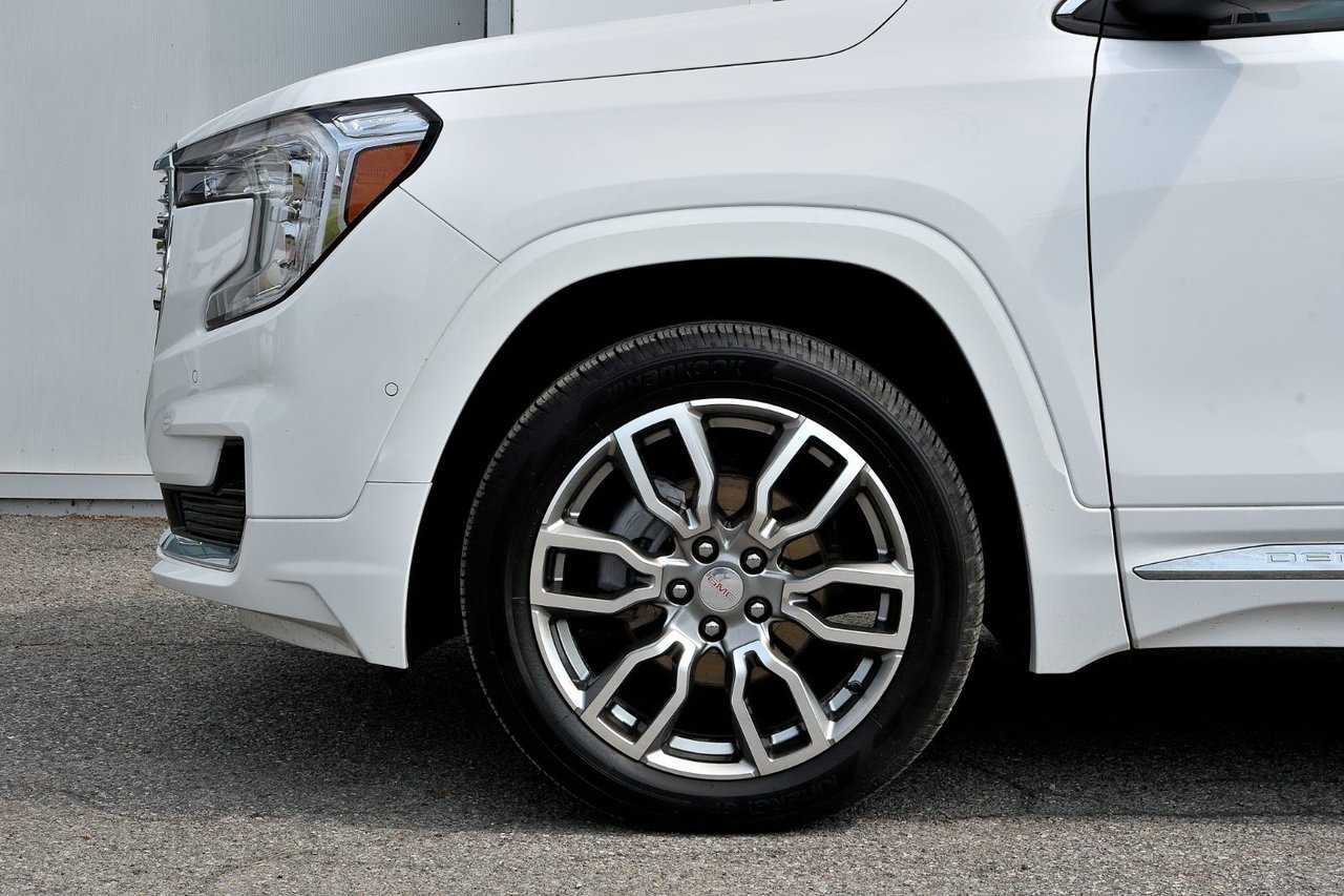 2024 GMC Terrain Denali+TOIT PANO+APPLE CONNECT+CUIR+GPS *ACCIDENT FREE*