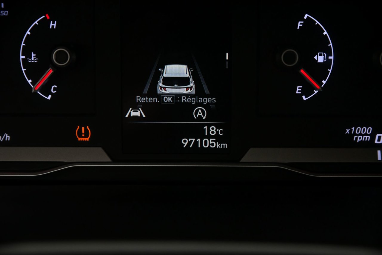 Hyundai Tucson Preferred+ensemble trend+cuir+toit+apple connect 2022 *JAMAIS ACCIDENTÉ*