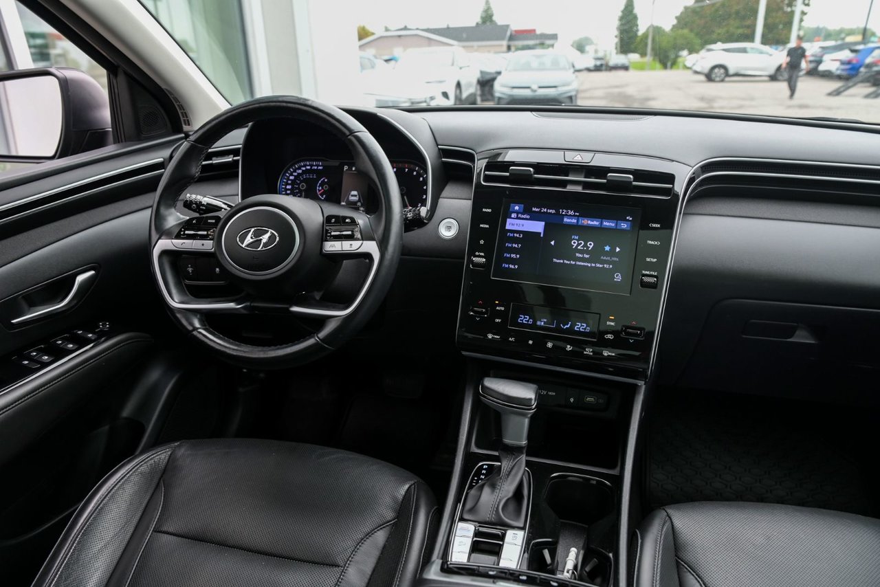 Hyundai Tucson Preferred+ensemble trend+cuir+toit+apple connect 2022 *JAMAIS ACCIDENTÉ*