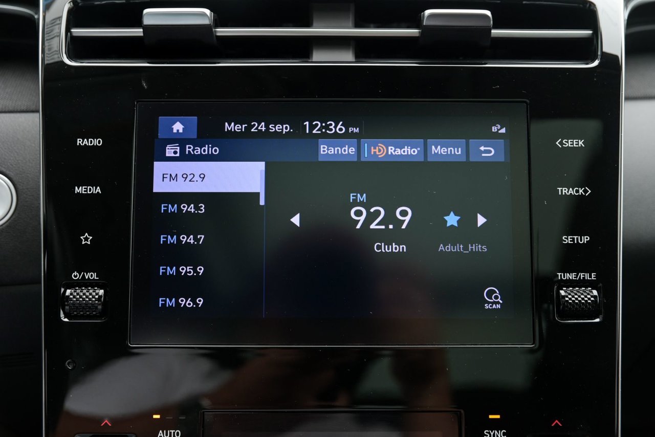 Hyundai Tucson Preferred+ensemble trend+cuir+toit+apple connect 2022 *JAMAIS ACCIDENTÉ*