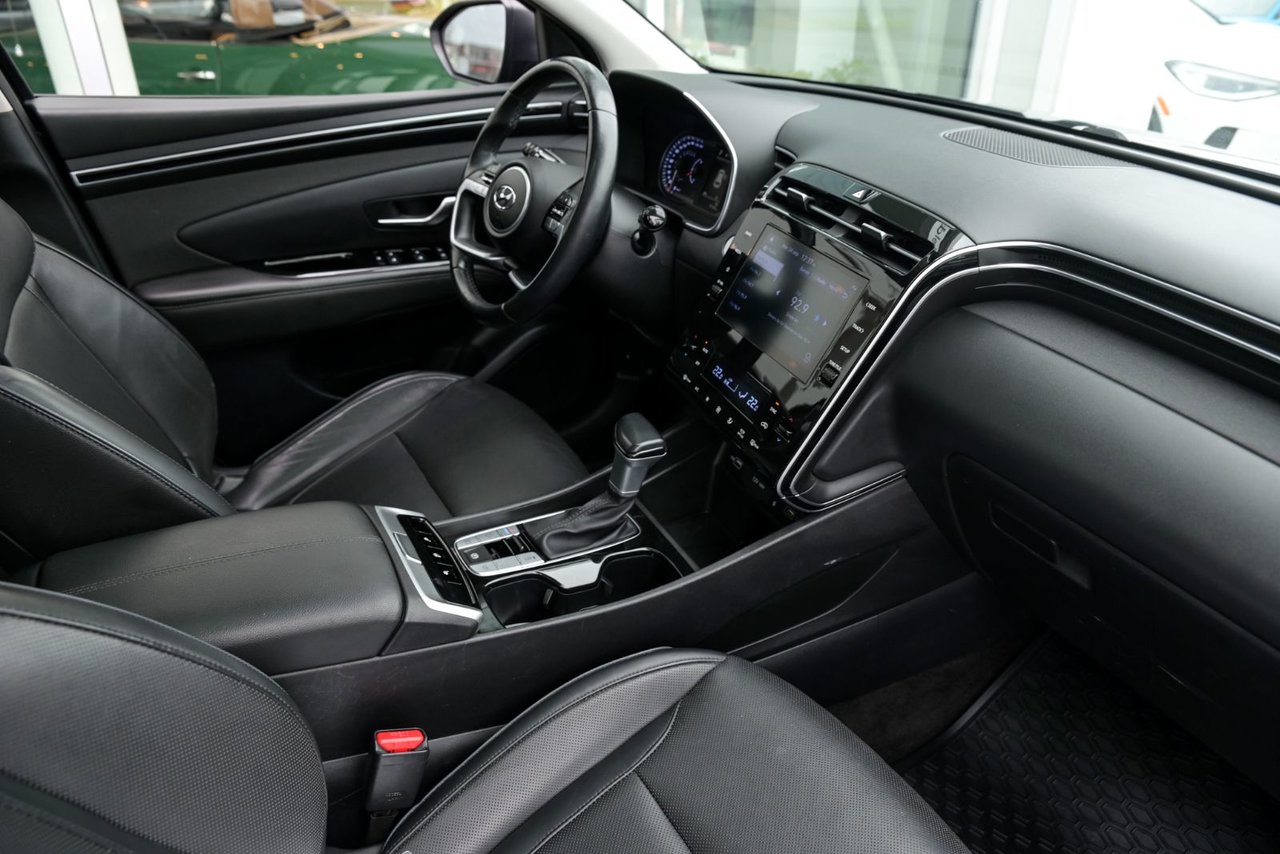 Hyundai Tucson Preferred+ensemble trend+cuir+toit+apple connect 2022 *JAMAIS ACCIDENTÉ*