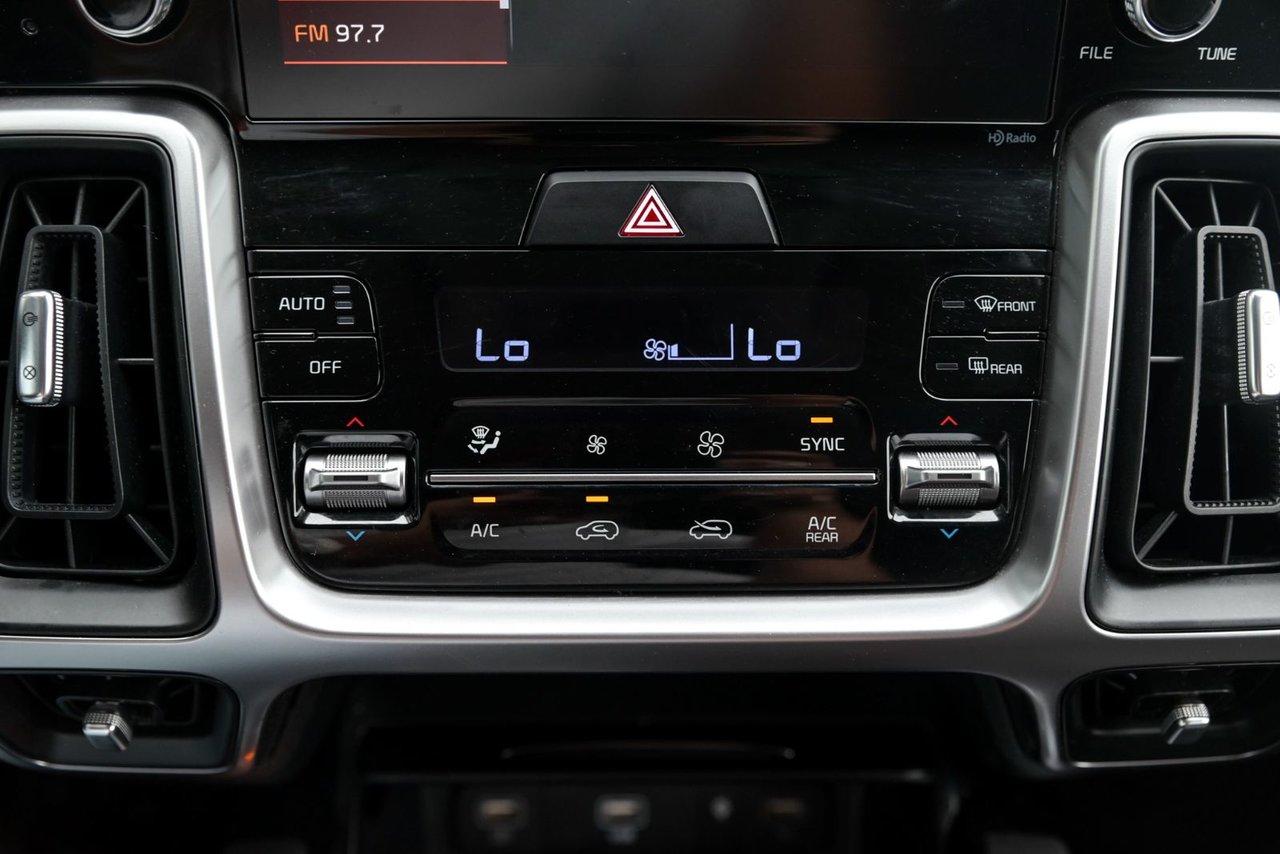 Kia Sorento X-Line+APPLE CONNECT+CAMÉRA DE RECUL 2023 *JAMAIS ACCIDENTÉ*