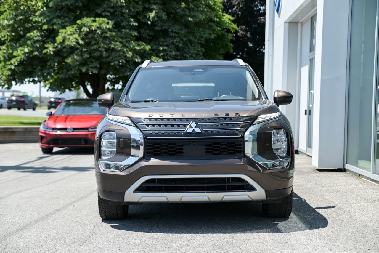 Mitsubishi OUTLANDER PHEV SEL+CUIR+TOIT OUVRANT 2023 AUCUN ACCIDENT AU CARFAX