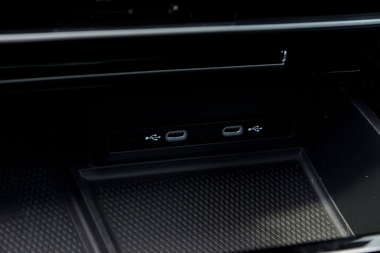 Volkswagen Atlas Cross Sport Execline+APPLE CONNECT+TOIT PANO+MAGS 20 POUCES 2024 *JAMAIS ACCIDENTÉ*