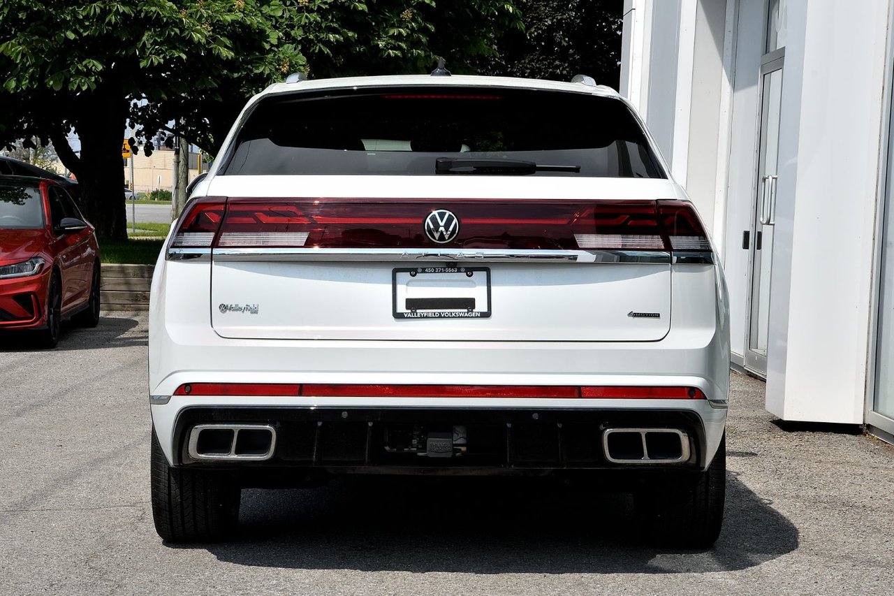Volkswagen Atlas Cross Sport Execline+APPLE CONNECT+TOIT PANO+MAGS 20 POUCES 2024 *JAMAIS ACCIDENTÉ*