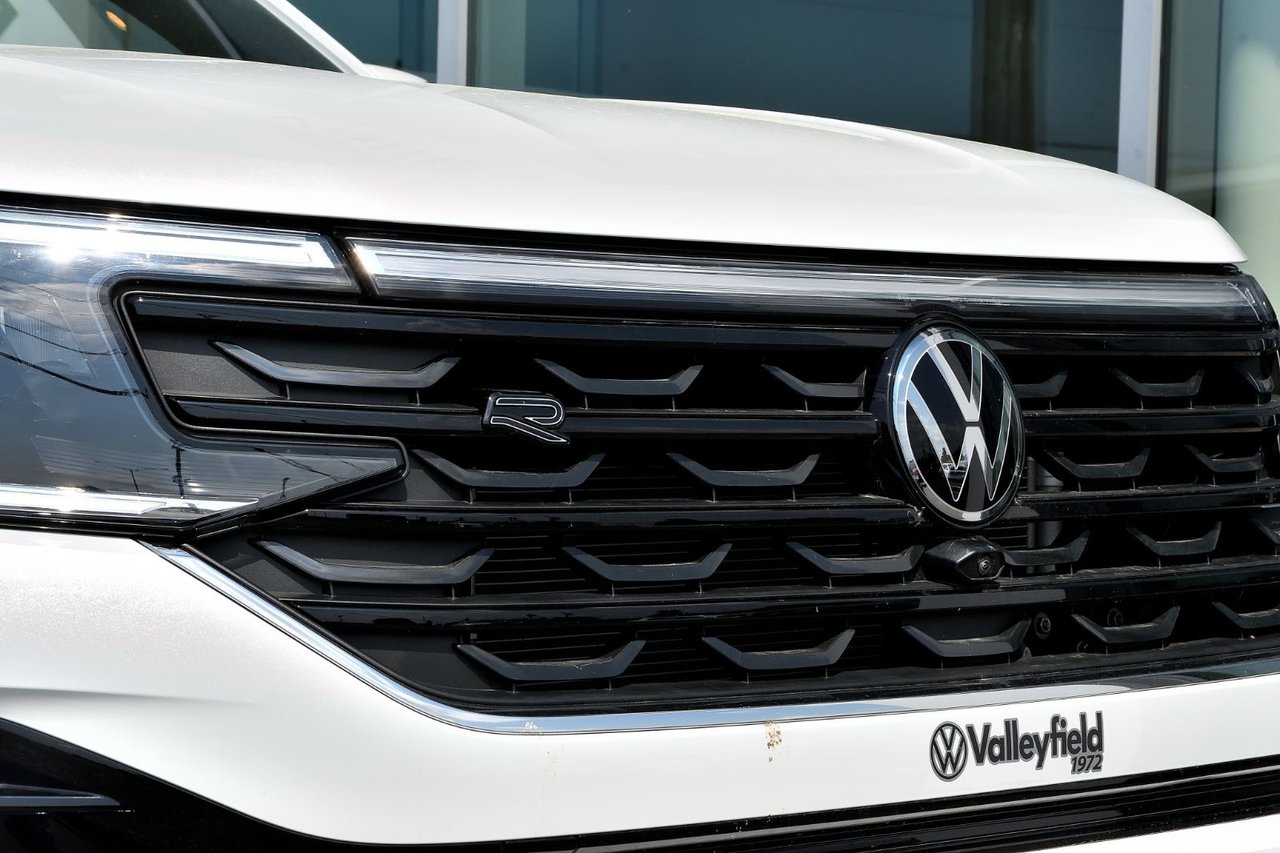 Volkswagen Atlas Cross Sport Execline+APPLE CONNECT+TOIT PANO+MAGS 20 POUCES 2024 *JAMAIS ACCIDENTÉ*