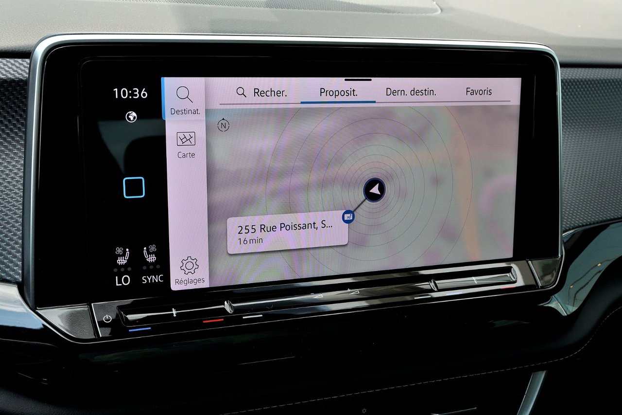 Volkswagen Atlas Cross Sport Execline+APPLE CONNECT+TOIT PANO+MAGS 20 POUCES 2024 *JAMAIS ACCIDENTÉ*