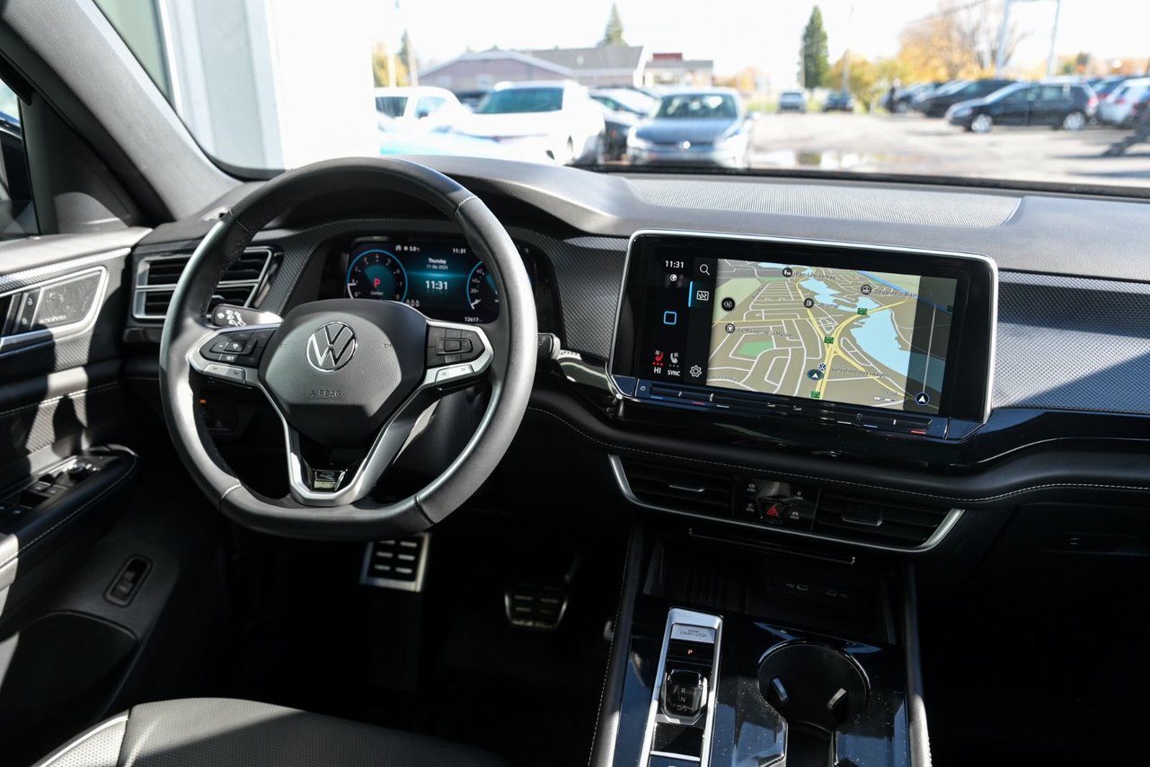 Volkswagen Atlas Cross Sport Execline, CUIR, TOIT PANO, 4MOTION 2025 Tout Equipée/ Aucun Accidents/ UN PROPRIO
