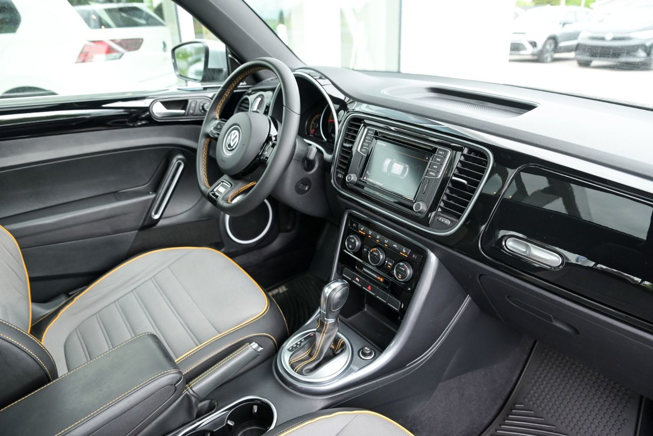 2019 Volkswagen Beetle Dune+APPLE CONNECT+TOIT PANORAMIQUE+CAM DE RECUL *ACCIDENT FREE*