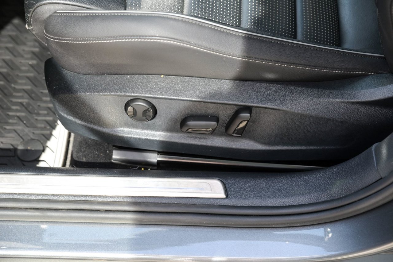 2019 Volkswagen Golf R Option Carbon + 6 VIT+CAMÉRA DE RECUL+4 MOTION MANUAL, 4 MOTION