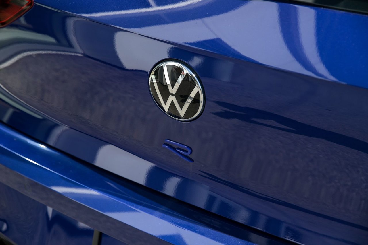 2023 Volkswagen Golf R 20th Anniversary AWD No accidents/ Low Kms