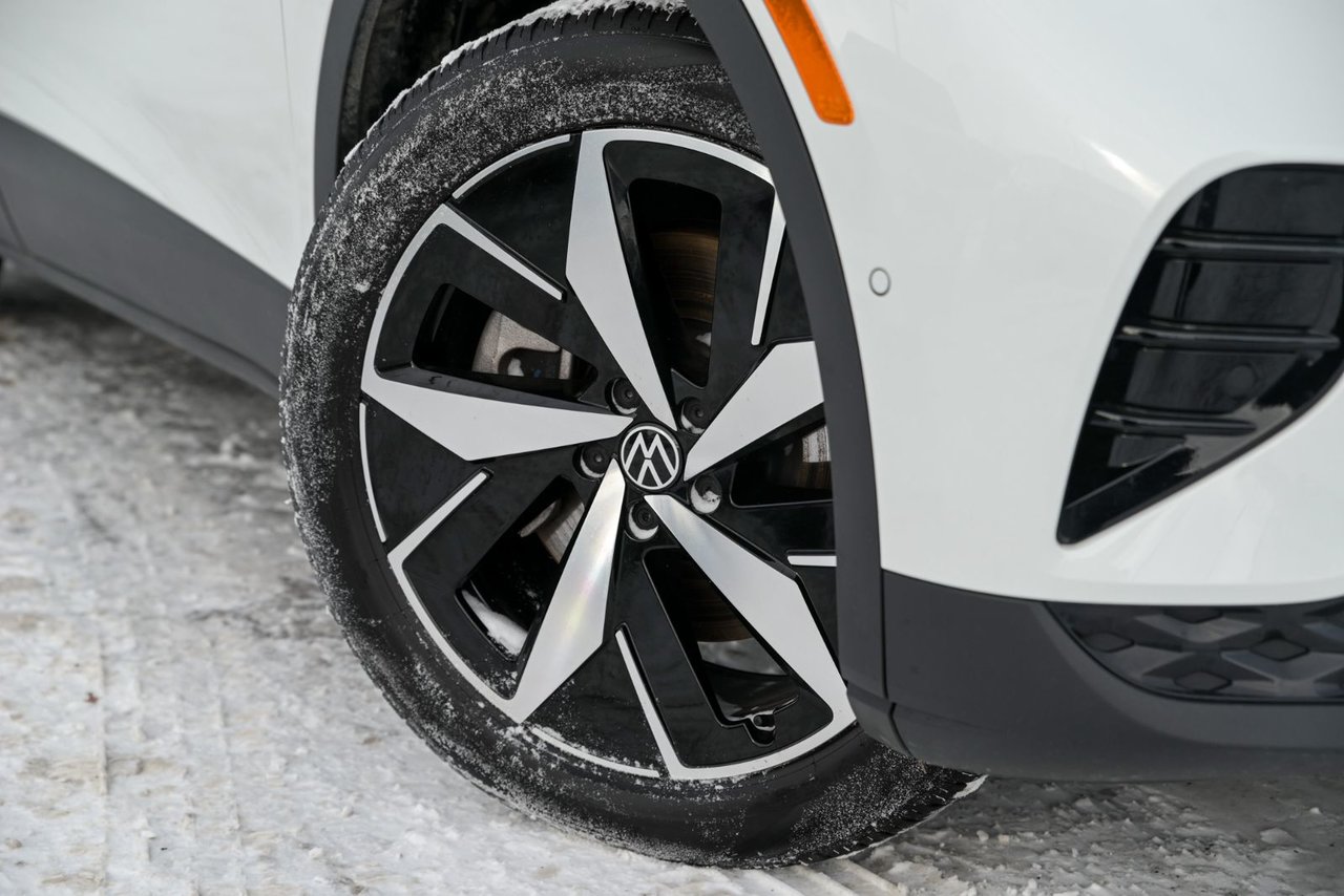 Volkswagen ID.4 Pro S+AWD+CAMÉRA 360+THERMOPOMPE+TOIT PANORAMIQUE 2025 *JAMAIS ACCIDENTÉ*