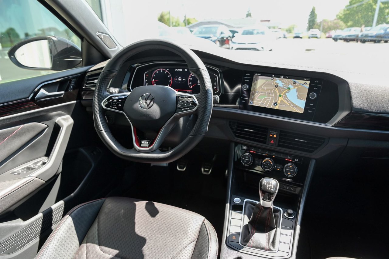 2024 Volkswagen Jetta GLI CUIR+TOIT+MAGS+APPLE CAR PLAY+ ANDROID AUTO+TOIT *ACCIDENT FREE*