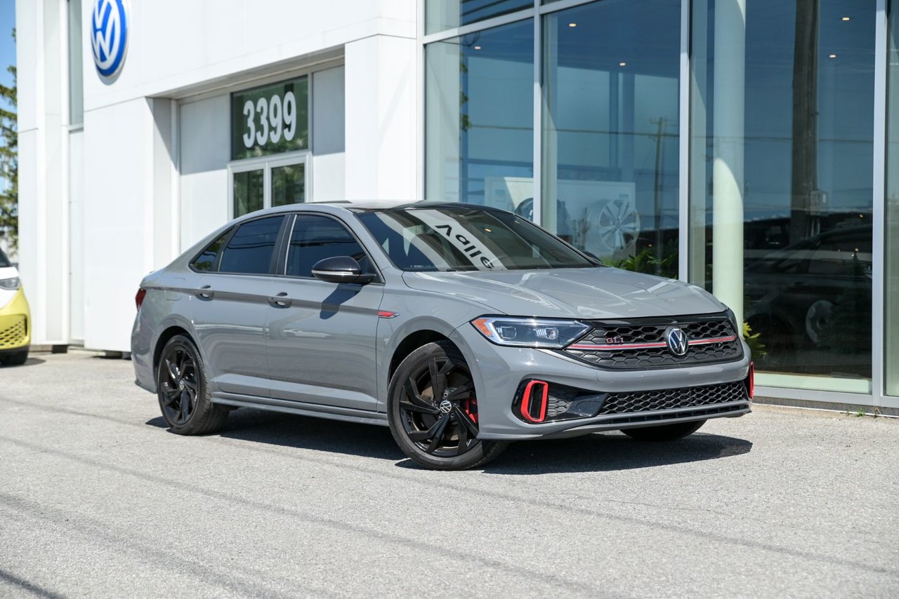 2024 Volkswagen Jetta GLI CUIR+TOIT+MAGS+APPLE CAR PLAY+ ANDROID AUTO+TOIT *ACCIDENT FREE*