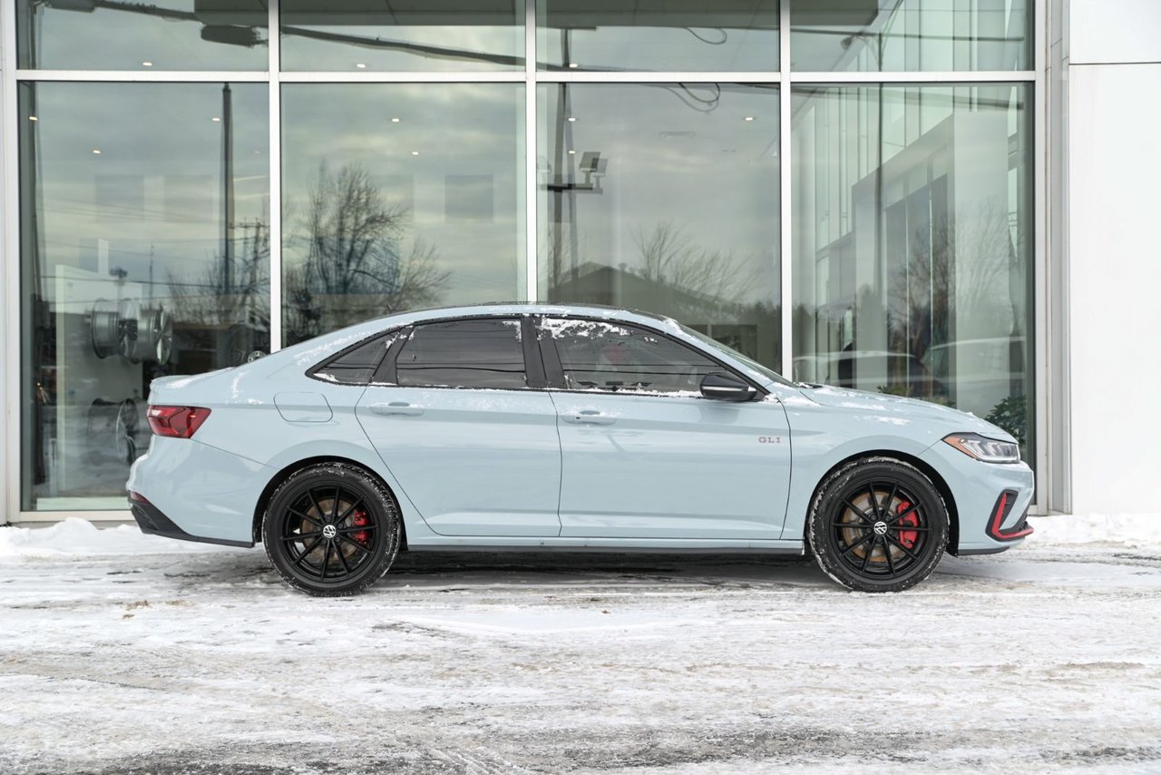 2025 Volkswagen Jetta GLI Autobahn+CAMÉRA DE RECUL+APPLE CONNECT+CUIR+TOIT *ACCIDENT FREE*