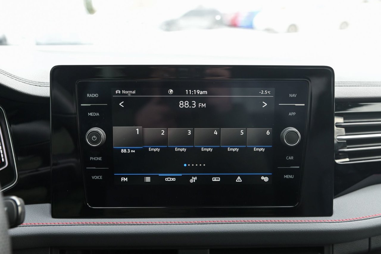 2025 Volkswagen Jetta GLI Autobahn+CAMÉRA DE RECUL+APPLE CONNECT+CUIR+TOIT *ACCIDENT FREE*